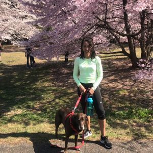 Meet your Posher, Cynthia